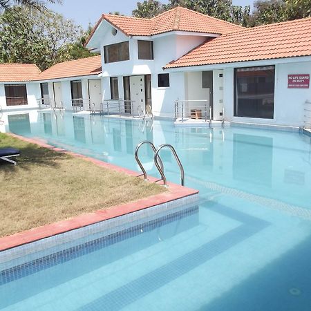 Village Retreat Csennai Kültér fotó